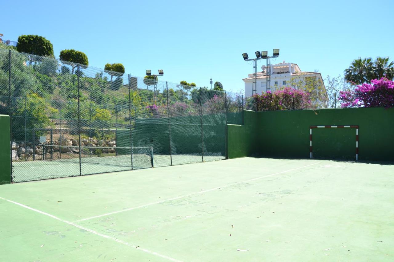 Luxury Garden Apartment - Walking Distance To The Sea Sitio de Calahonda Exterior foto