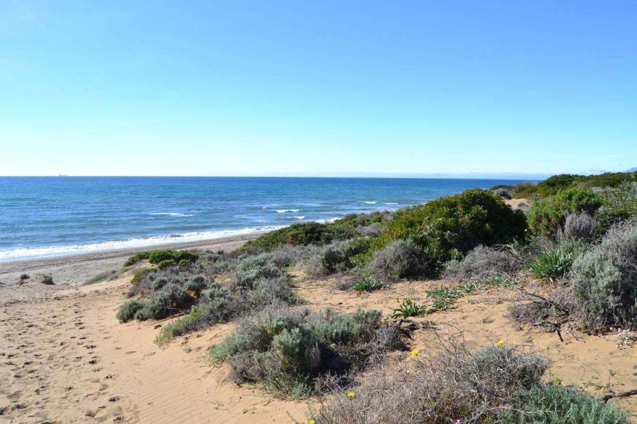 Luxury Garden Apartment - Walking Distance To The Sea Sitio de Calahonda Exterior foto